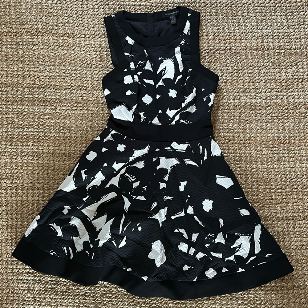Banana Republic. Size 00P.